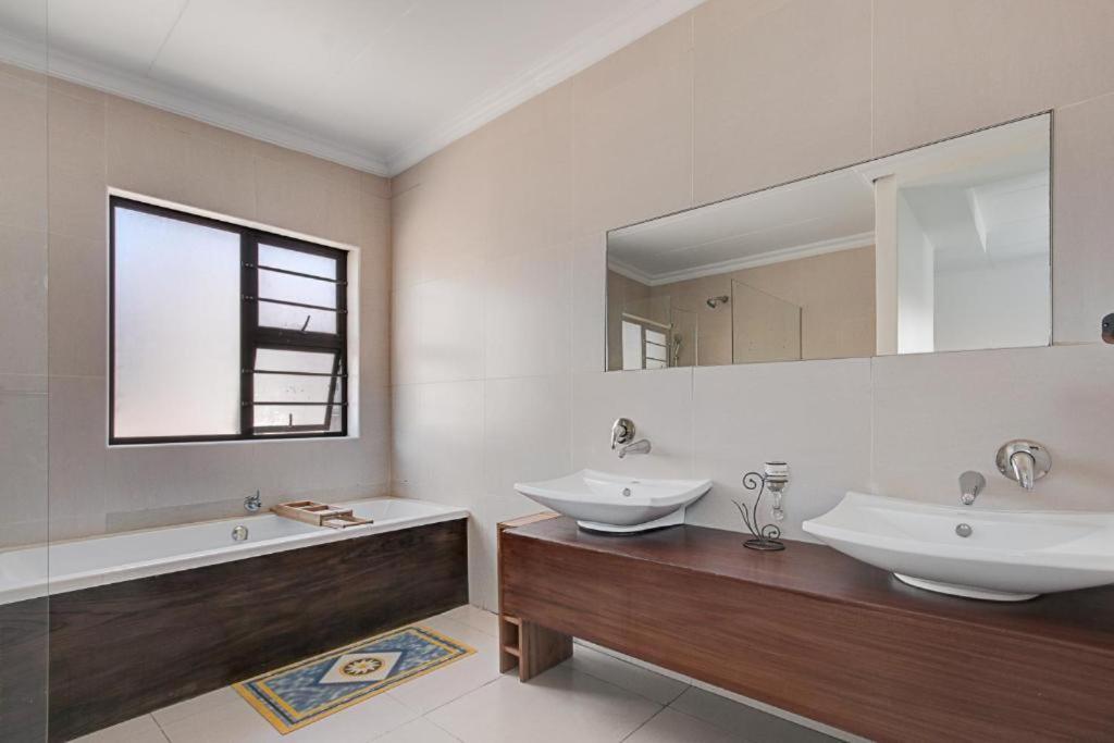 Mountain View Homestay Cape Town